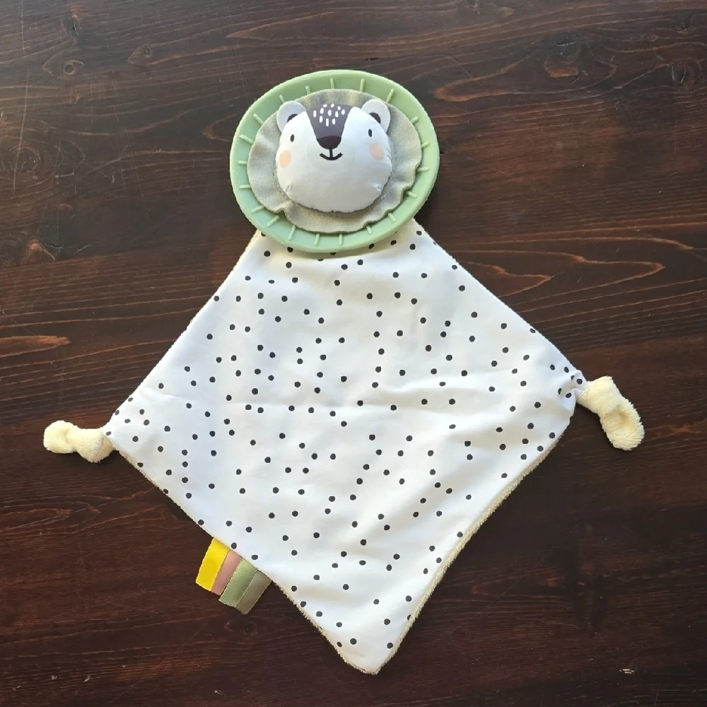Taf Toys Lion Security Blanket Lovie Rattle Crinkle Dot Print Baby Toy